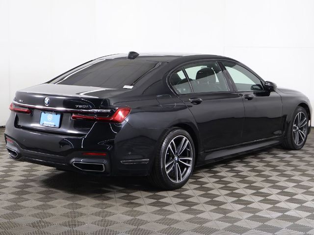 2021 BMW 7 Series 750i xDrive - 23055379 - 14