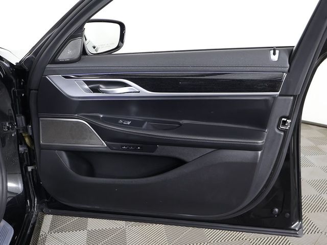 2021 BMW 7 Series 750i xDrive - 23055379 - 29