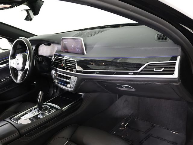 2021 BMW 7 Series 750i xDrive - 23055379 - 33