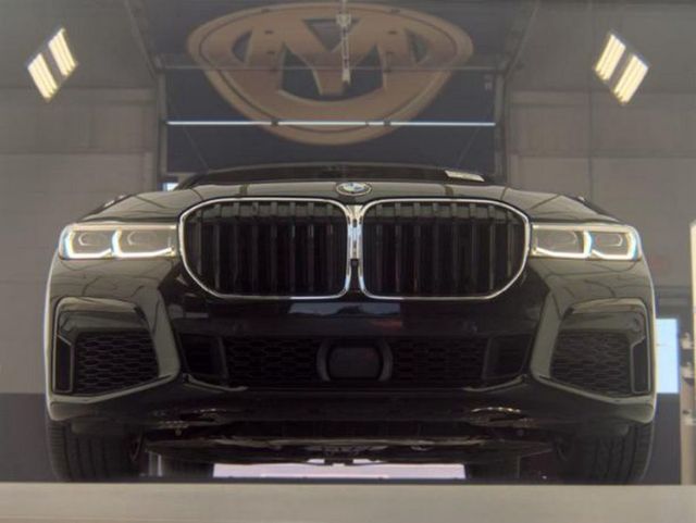 2021 BMW 7 Series 750i xDrive - 23055379 - 3