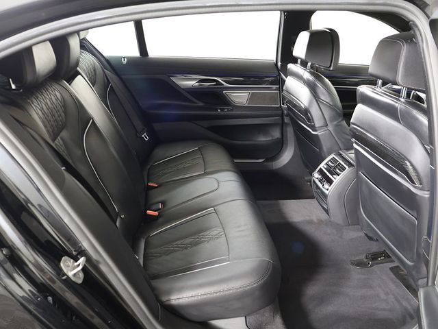 2021 BMW 7 Series 750i xDrive - 23055379 - 41
