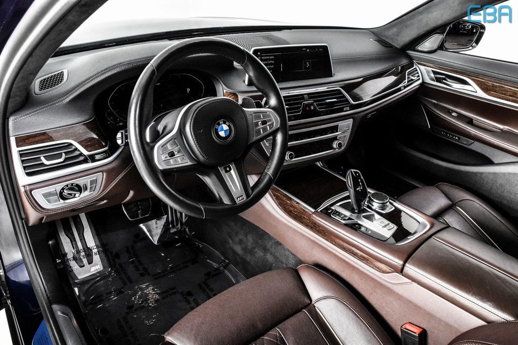 2021 BMW 7 Series 750i xDrive - 22385993 - 15