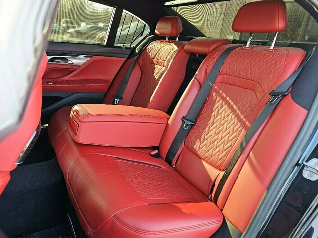 2021 BMW 7 Series 750i xDrive - 22949832 - 18