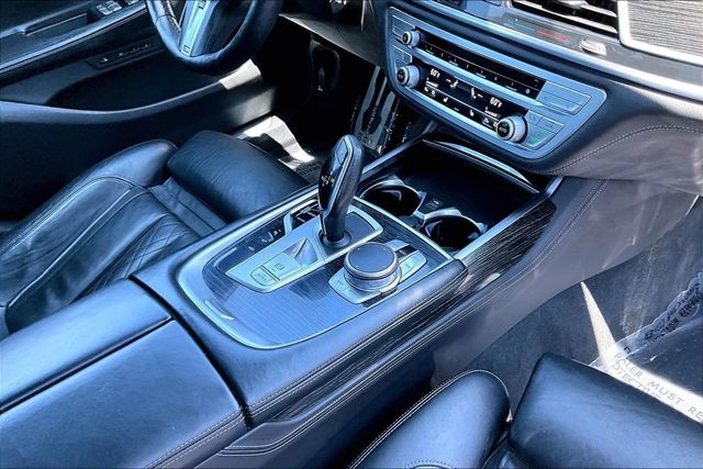 2021 BMW 7 Series xDrive - 23054990 - 29