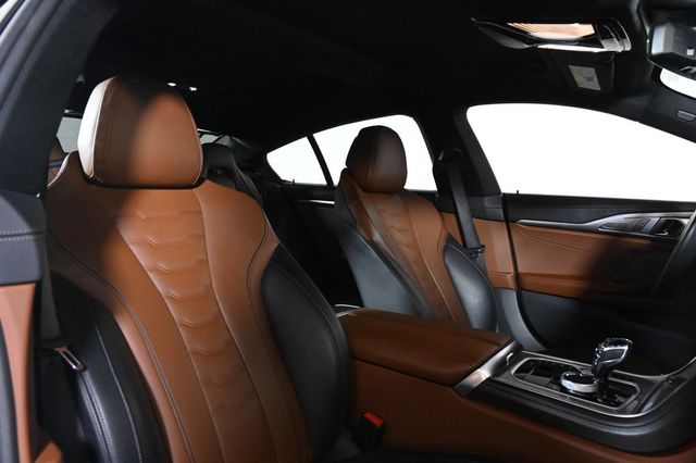 2021 BMW 8 Series 840 - 23004998 - 15