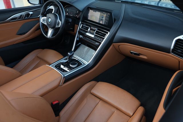 2021 BMW 8 Series 840i Convertible - 22985807 - 20