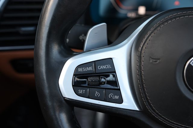 2021 BMW 8 Series 840i Convertible - 22985807 - 29