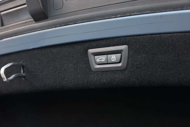 2021 BMW 8 Series 840i Convertible - 22985807 - 53