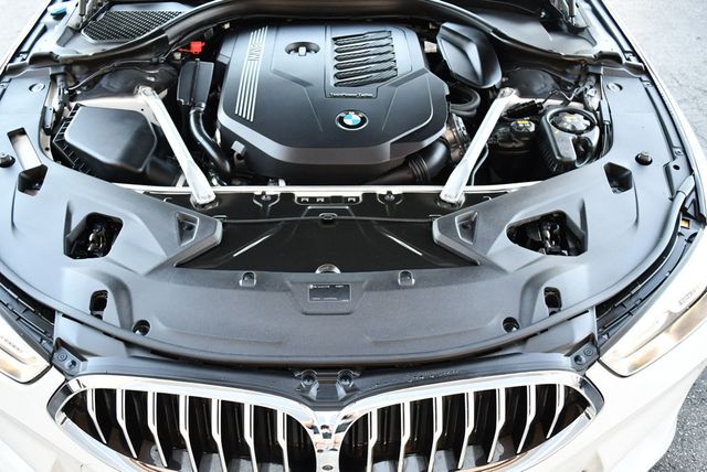 2021 BMW 8 Series 840i Convertible W/M Sport, Comfort Seating & Driving Assistance - 22983860 - 80