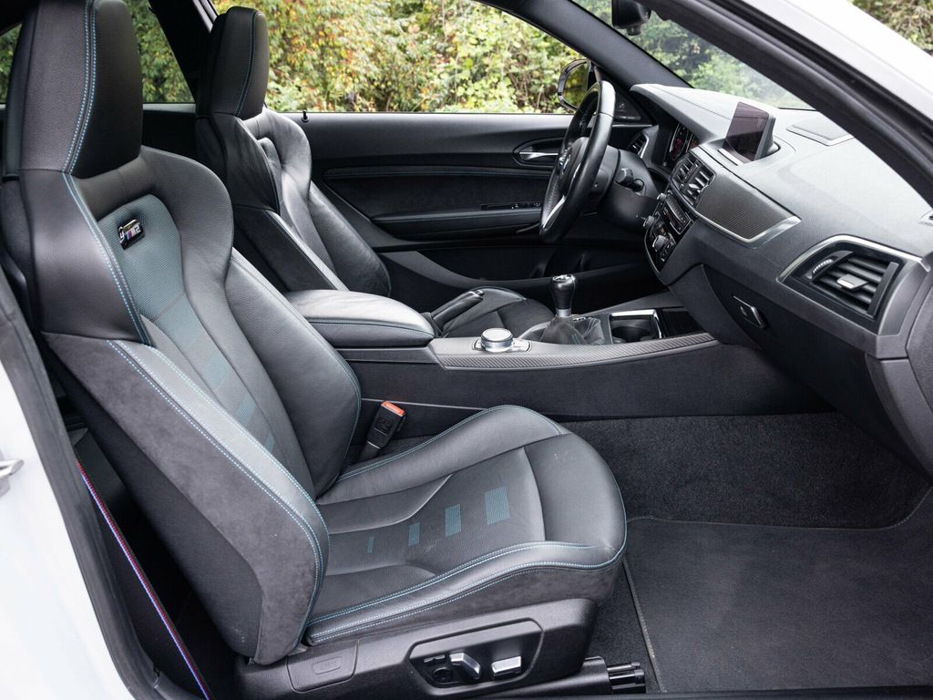 2021 BMW M2 COMPETITION!!! Manual Transmission, Executive Package, M Exhaust - 22938076 - 61