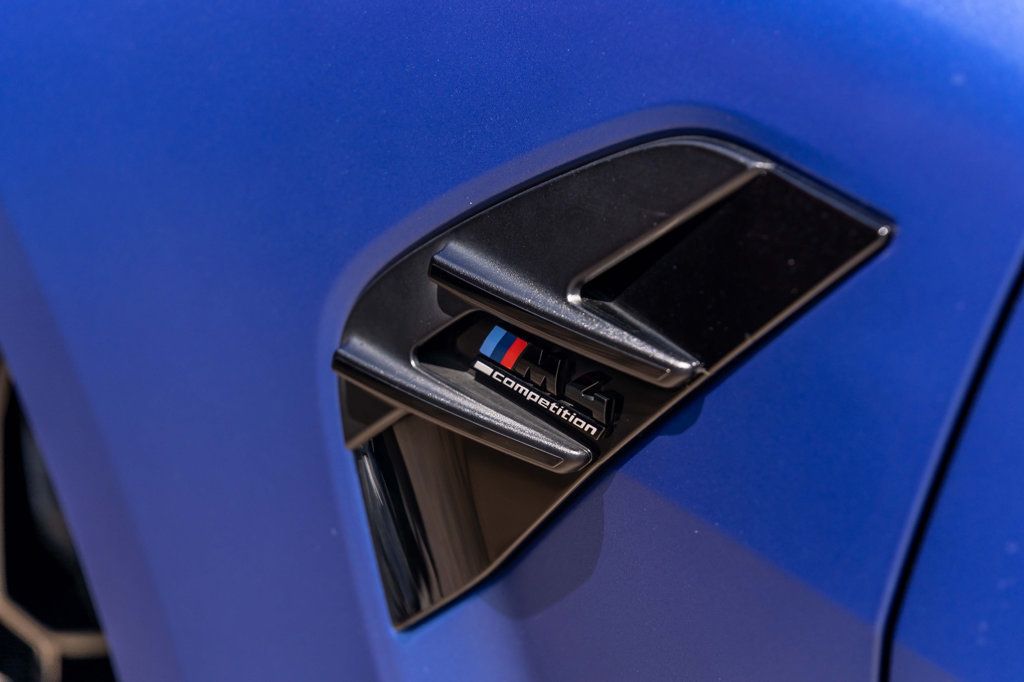 2021 BMW M4 CARBON BUCKET SEATS!!! FROZEN BLUE METALLIC!! - 22416373 - 16