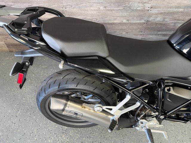 2021 BMW R 1250 RS LOW MILES! - 23028613 - 9