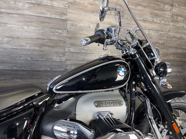 2021 BMW R 18 Classic SUPER CLEAN! - 23060436 - 6