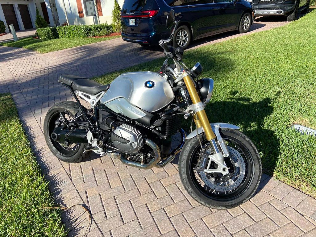 2021 BMW R NINE T  - 22576756 - 1