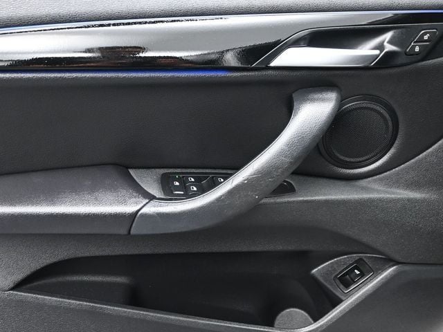 2021 BMW X1 sDrive28i Sports Activity Vehicle - 23000449 - 6