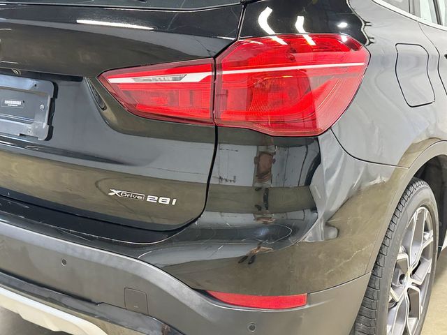 2021 BMW X1 xDrive28i Sports Activity Vehicle - 23078586 - 11