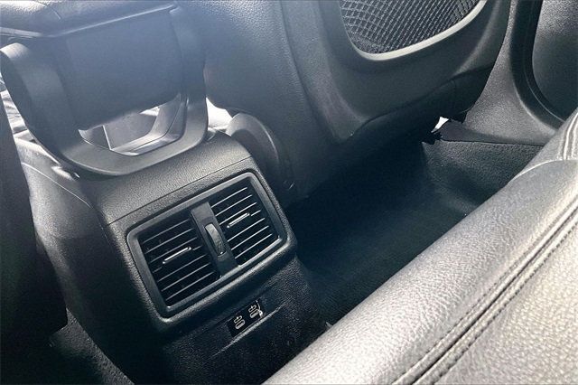 2021 BMW X1 xDrive28i Sports Activity Vehicle - 22948678 - 33