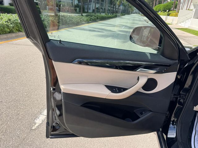 2021 BMW X2 xDrive28i Sport Utility 4D - 22944651 - 11