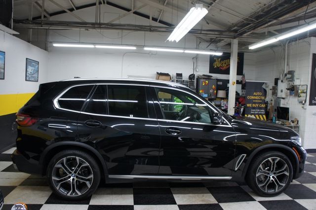2021 BMW X5 Great Color Combo, Stunning Shape - 23030158 - 16