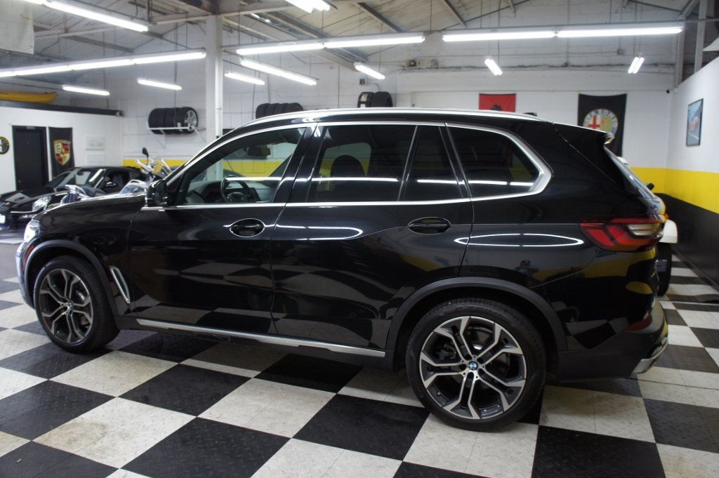 2021 BMW X5 Great Color Combo, Stunning Shape - 23030158 - 22