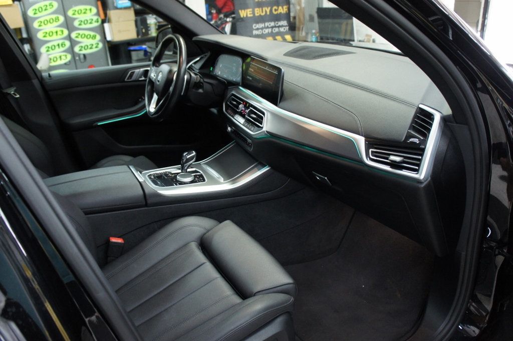 2021 BMW X5 Great Color Combo, Stunning Shape - 23030158 - 3