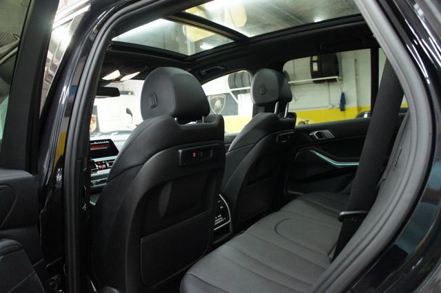 2021 BMW X5 Great Color Combo, Stunning Shape - 23030158 - 44