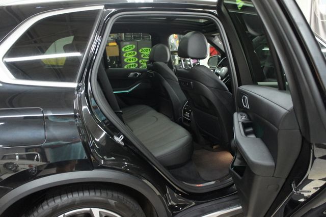 2021 BMW X5 Great Color Combo, Stunning Shape - 23030158 - 47