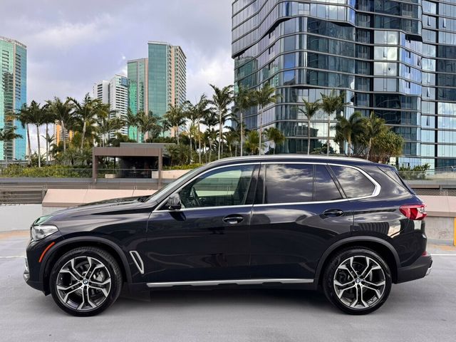 2021 BMW X5's photo