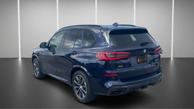 2021 BMW X5 M50i Sports Activity Vehicle - 23035059 - 11