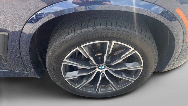2021 BMW X5 M50i Sports Activity Vehicle - 23035059 - 5