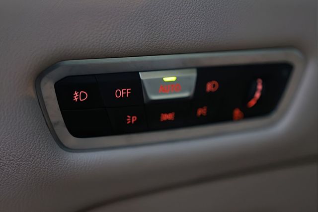 2021 BMW X5 M50i Sports Activity Vehicle - 22987623 - 26