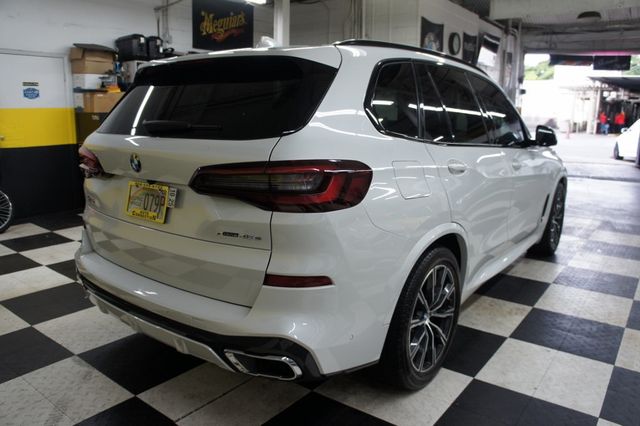 2021 BMW X5 M Sport, 22k miles, CARFAX Certified! Comfortably Equipped,    - 22942279 - 15