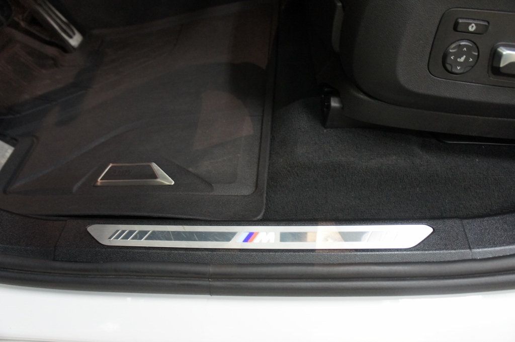 2021 BMW X5 M Sport, 22k miles, CARFAX Certified! Comfortably Equipped,    - 22942279 - 31
