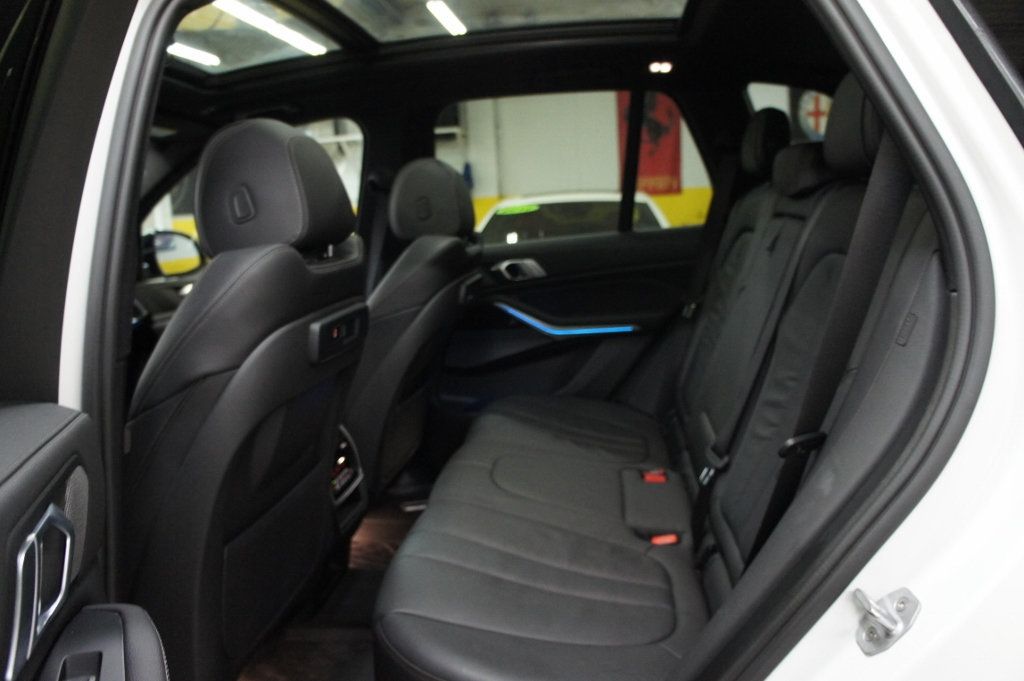 2021 BMW X5 M Sport, 22k miles, CARFAX Certified! Comfortably Equipped,    - 22942279 - 45