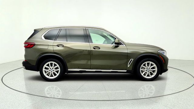 2021 BMW X5 sDrive40i SAV w/ Executive Pkg 2 and Driving Assist Pro Package - 23030969 - 3