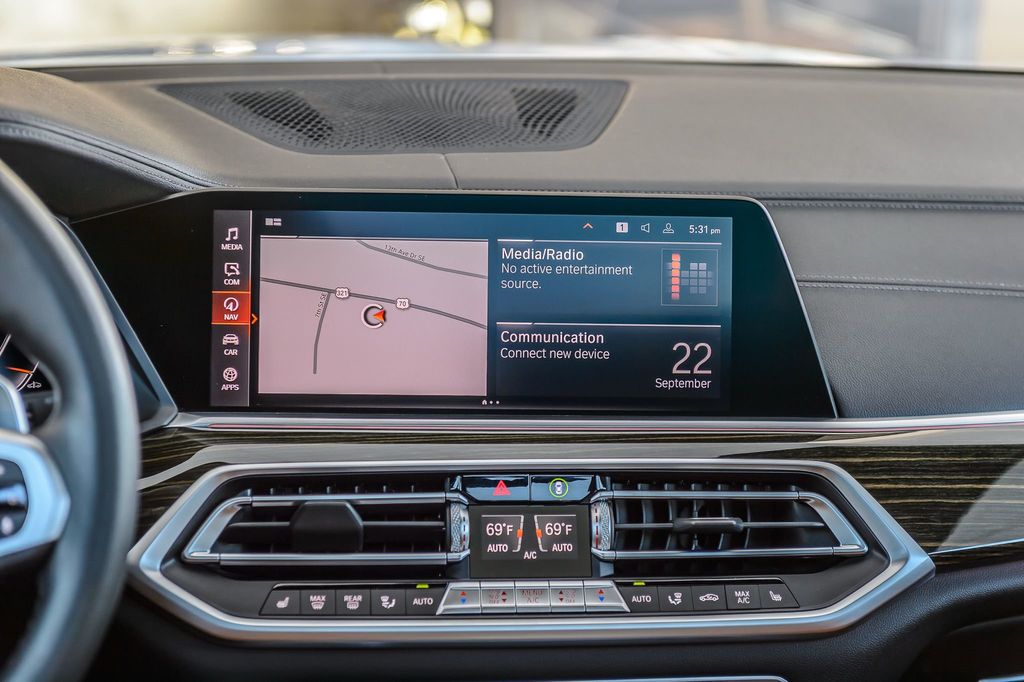 2021 BMW X5 X5 40i sDRIVE - M SPORT - BEST COLORS - NAV - PANO - MUST SEE - 22915190 - 26