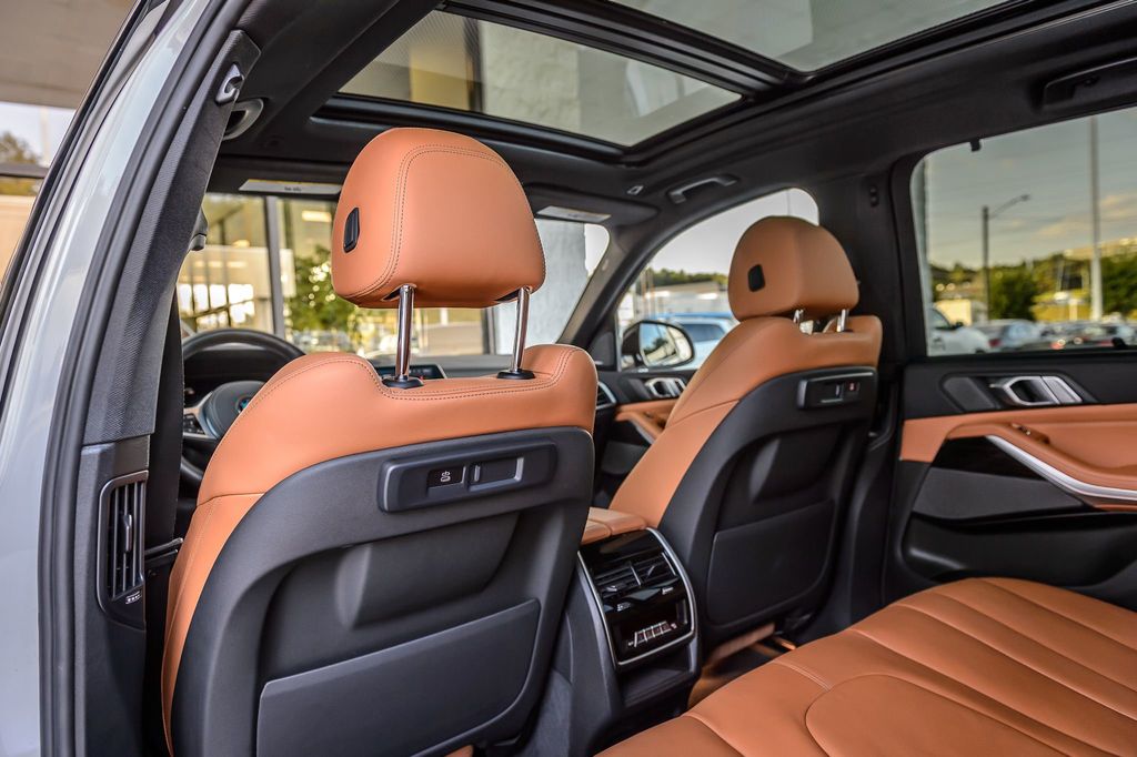 2021 BMW X5 X5 40i sDRIVE - M SPORT - BEST COLORS - NAV - PANO - MUST SEE - 22915190 - 39