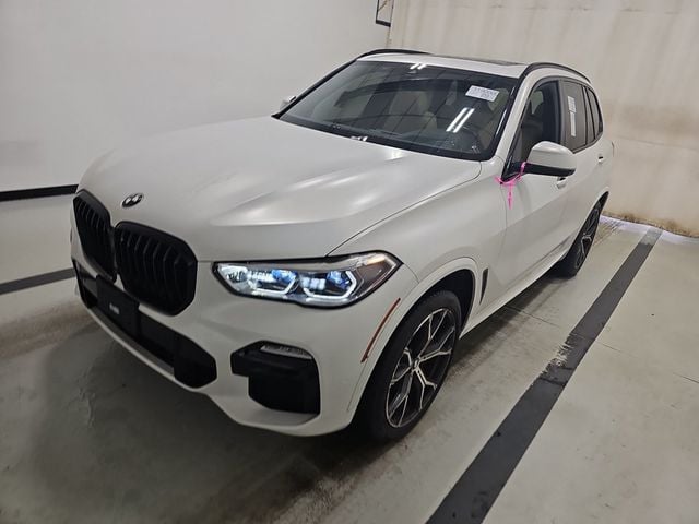 2021 BMW X5 40i photo 2