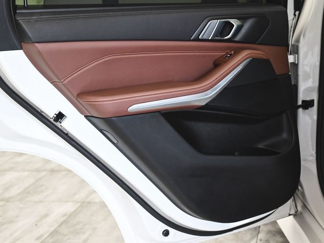 2021 BMW X5 xDrive40i - 23035991 - 13