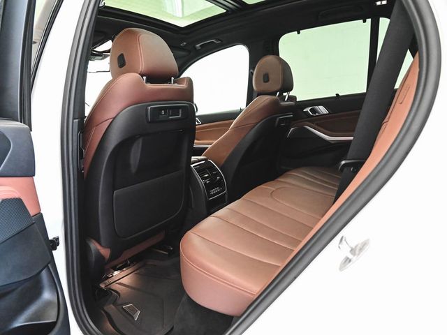 2021 BMW X5 xDrive40i - 23035991 - 41
