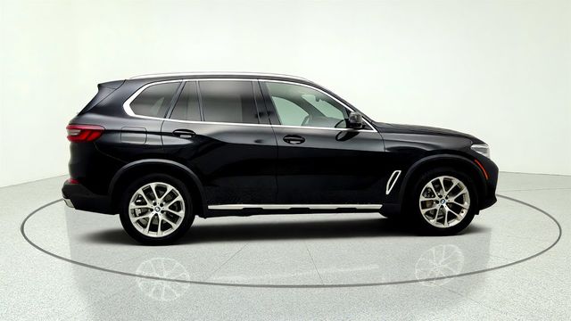 2021 BMW X5 xDrive40i SAV w/ Parking Assistance & Convenience Pkg - 23057904 - 3