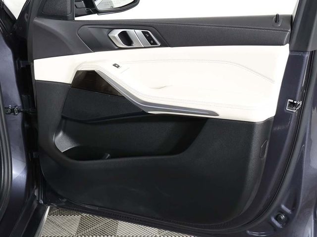 2021 BMW X5 xDrive40i Sports Activity Vehicle - 22973686 - 28