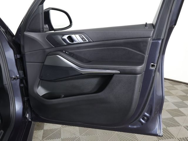 2021 BMW X5 xDrive40i Sports Activity Vehicle - 22993560 - 26
