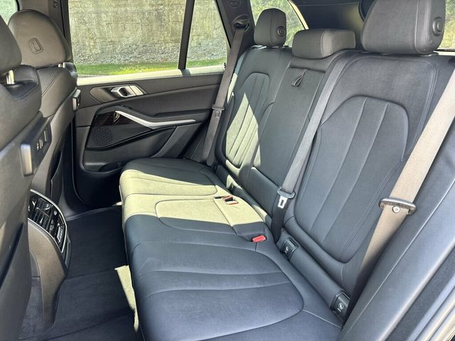 2021 BMW X5 xDrive40i Sports Activity Vehicle - 23083578 - 16