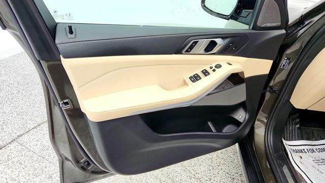 2021 BMW X5 xDrive45e Plug-In Hybrid w/ Driving Assistance Professional Pkg - 22986040 - 10