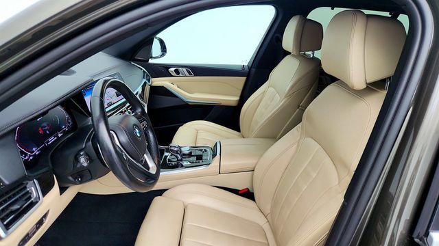 2021 BMW X5 xDrive45e Plug-In Hybrid w/ Driving Assistance Professional Pkg - 22986040 - 19