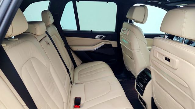 2021 BMW X5 xDrive45e Plug-In Hybrid w/ Driving Assistance Professional Pkg - 22986040 - 21