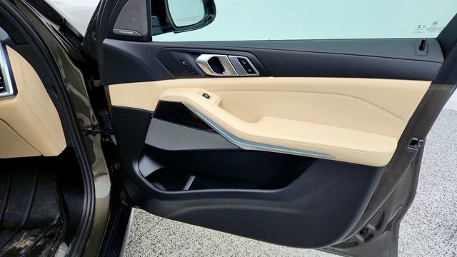 2021 BMW X5 xDrive45e Plug-In Hybrid w/ Driving Assistance Professional Pkg - 22986040 - 24