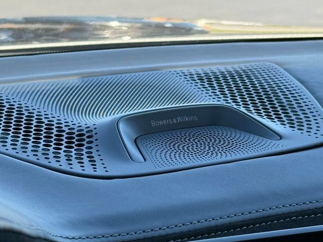 2021 BMW X5 M Sports Activity Vehicle - 23097457 - 32
