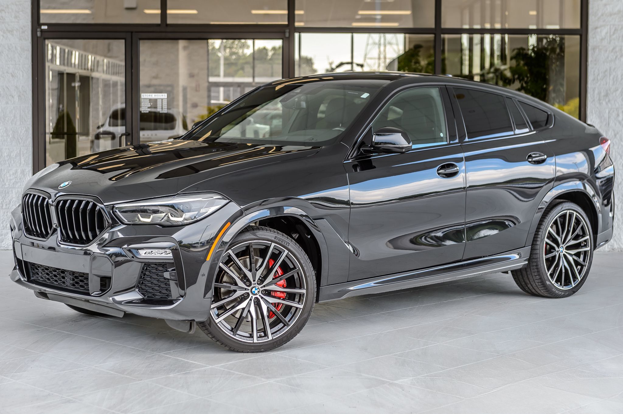 2021 Bmw X6 M photo 2